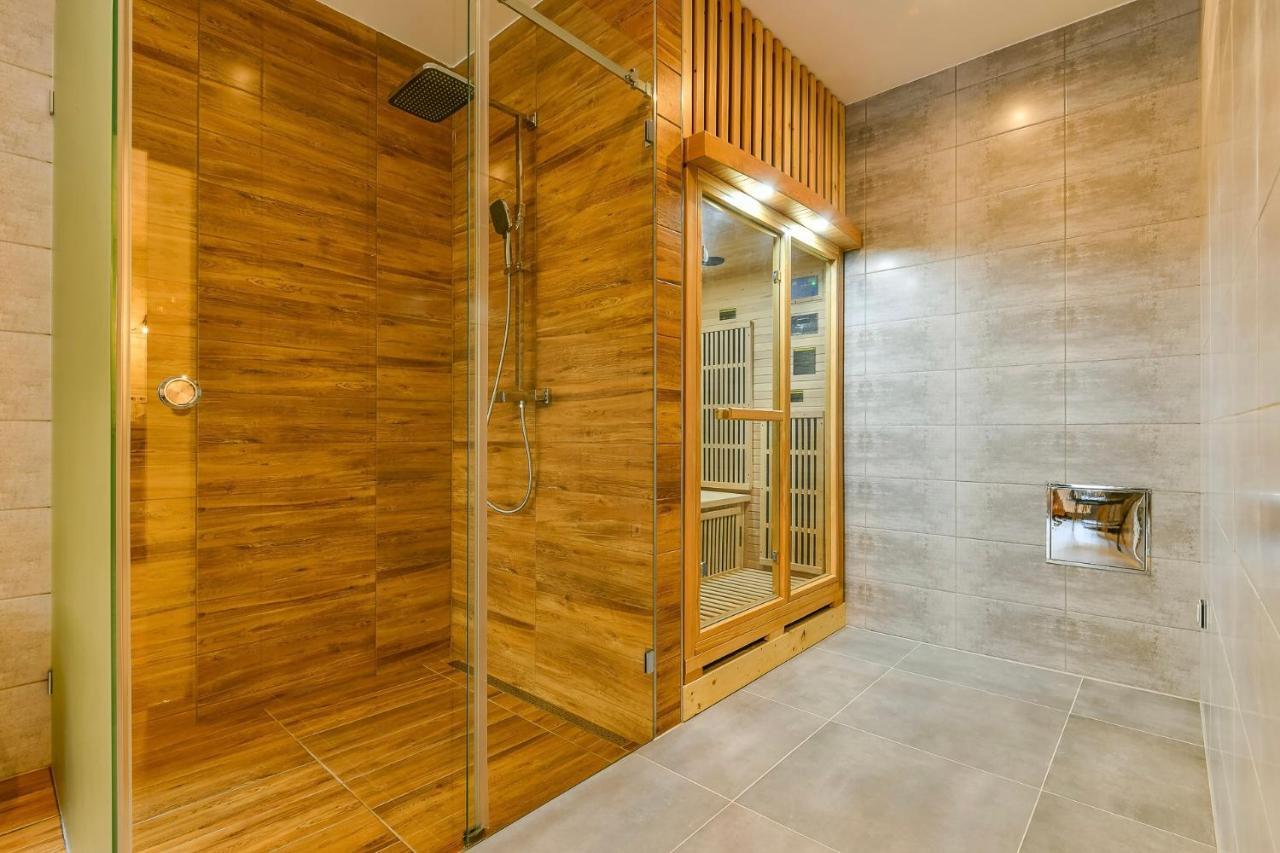 אוסטרבה Hotel Stracena City מראה חיצוני תמונה